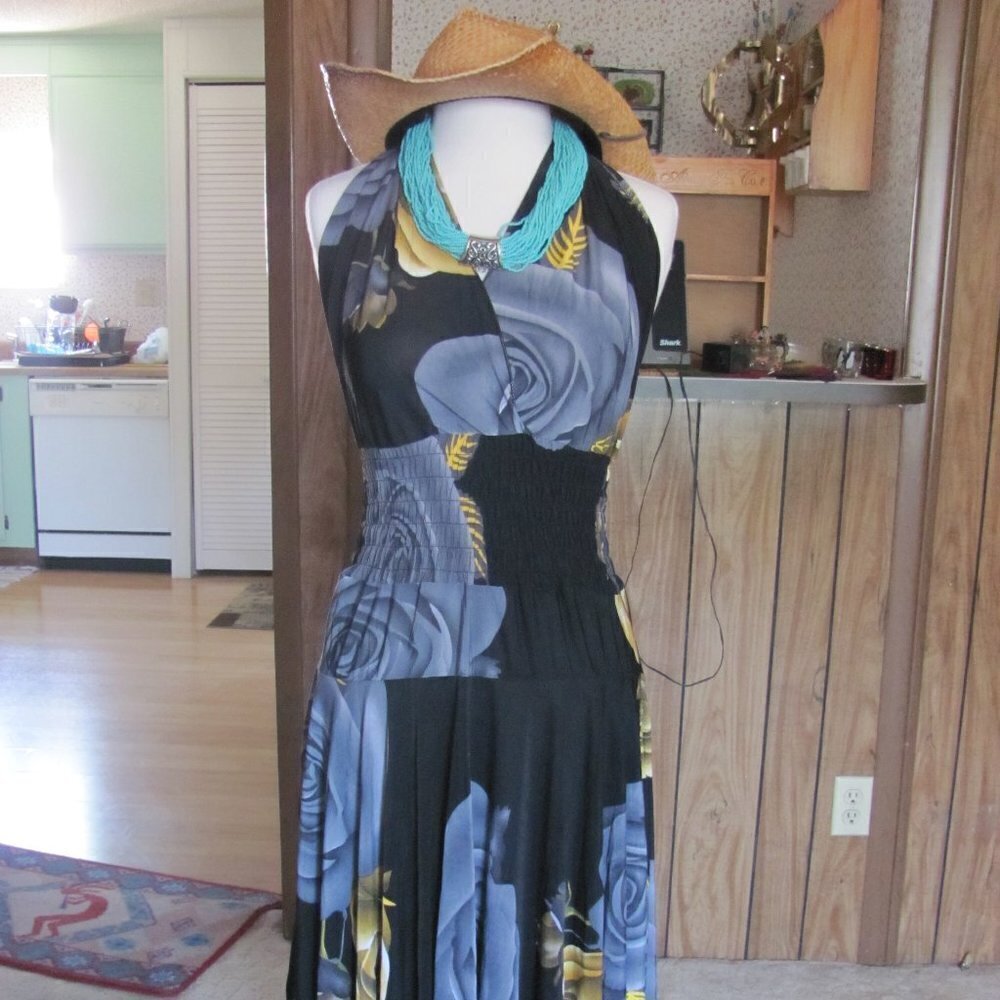 Ladies Gray Halter Hankerchief Bottom‎ Dresses  Brand New